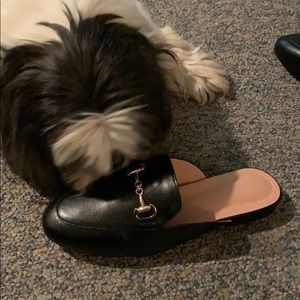 Gucci “like” black  slides